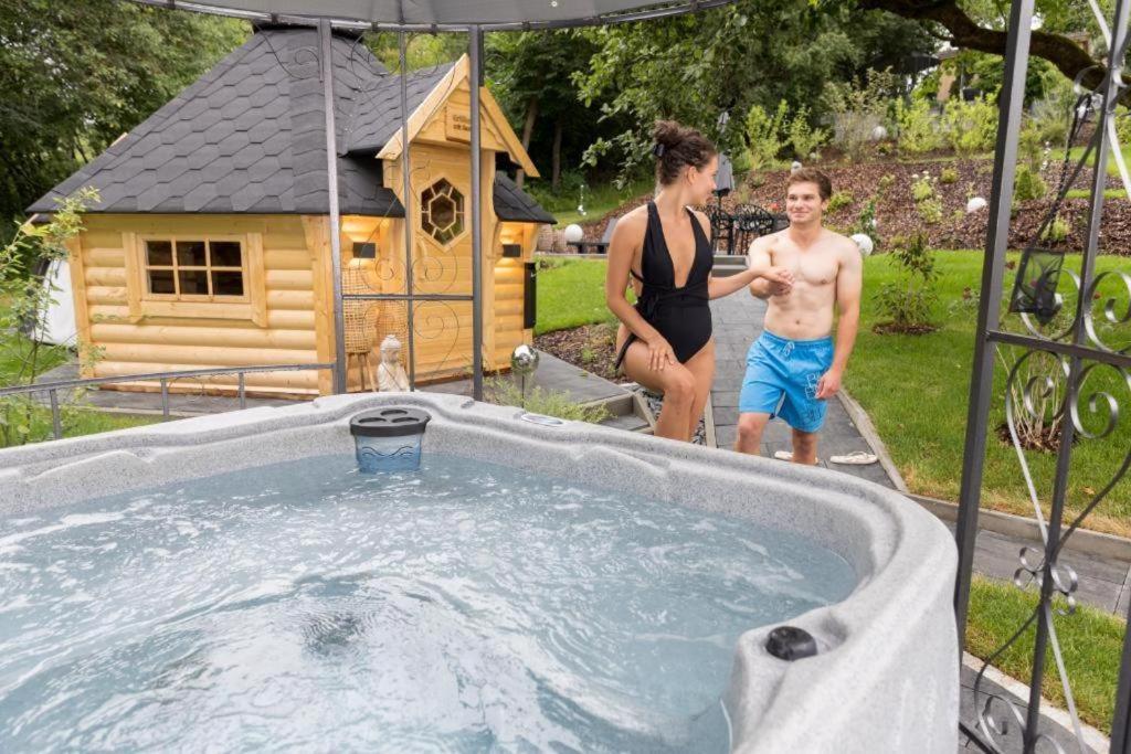 Chalet Vitaspa - Whirlpool & Sauna Privatspa Pegnitz Ngoại thất bức ảnh